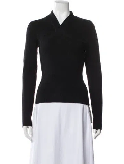 Pre-owned Favorite Daughter V-neck Sweater In Black