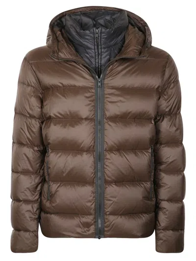 Fay Classic Tailored Coat With Notched Collar And Button-up Front In Brown