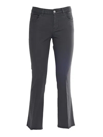 Fay Cropped Pant. T.capo F.do Frangia In Black