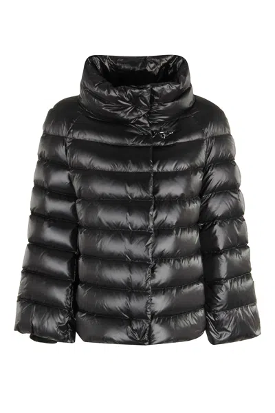 Fay Glossy Quilted  Down Coat In Black