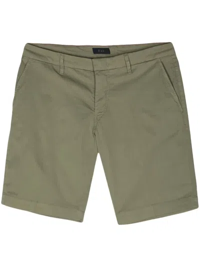 Fay Mid-rise Poplin Chino Shorts In 绿色