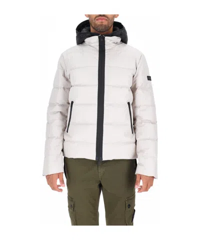 Fay Logo-patch Padded Hooded Jacket In White