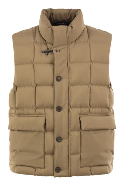 Fay Padded Technical Fabric Gilet In Neutral