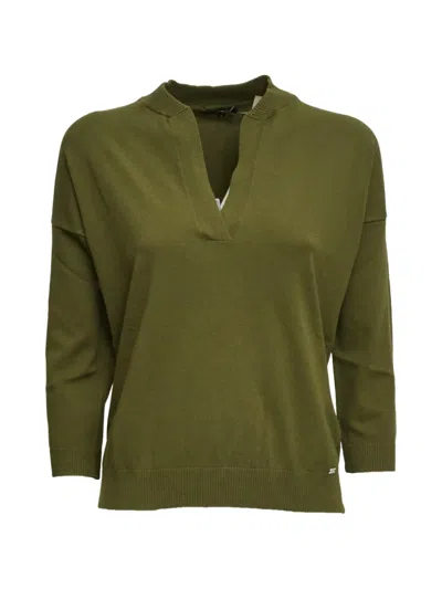 Fay Ribbed V-neck Sweater In Green