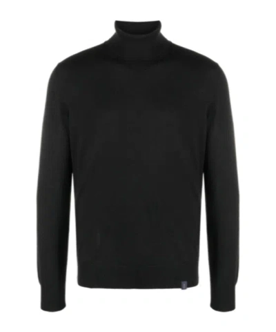 Fay Turtleneck Sweater In Black