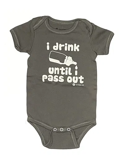 Pre-owned Fayebeline Babies' Short Sleeve Onesie In Gray