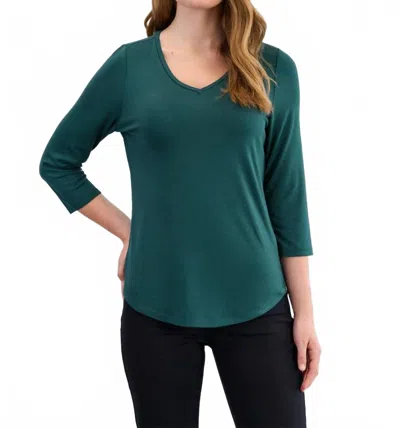 Fdj 3/4 Sleeve V-neck Top In Spruce In Green