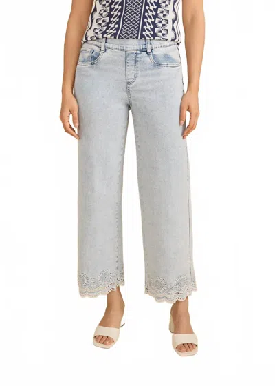 Fdj Embroidered Pull On Wide Leg Jeans In Light Wash In Blue