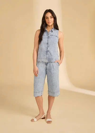 Fdj Olivia Chic Gaucho Pants In Pale Wash In Blue