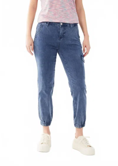 Fdj Olivia Lightweight Denim Jogger In Medium Wash In Blue