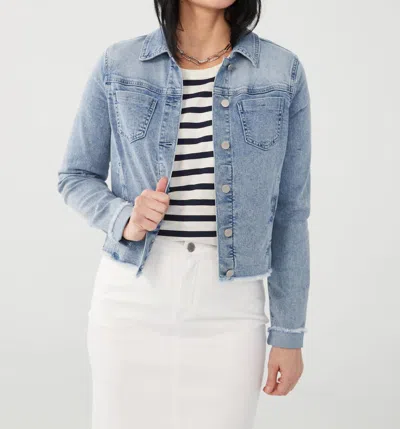Fdj Shirt Jacket In Light Wash In Blue