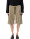 Fear Of God Cargo Short In Brown