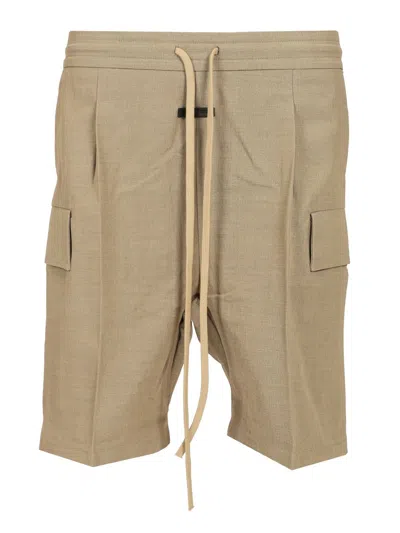 Fear Of God Utility Cargo Pocket Elastic Waist Shorts In Brown