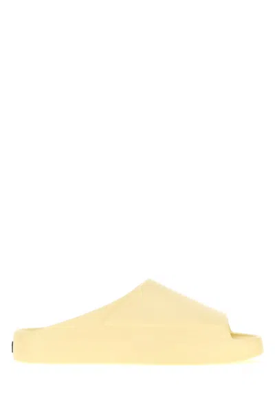Fear Of God Essential Cream Rubber Los Feliz Slippers In Yellow
