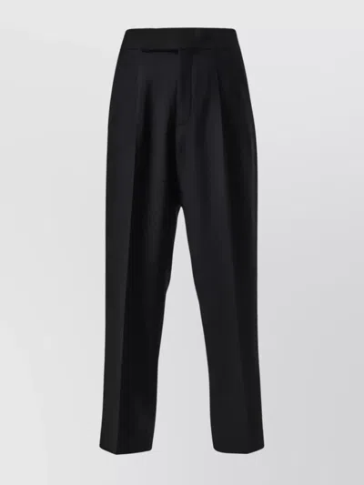 FEAR OF GOD ESSENTIAL PLEATED TROUSERS WITH BACK POCKETS