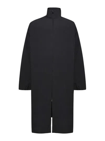 Fear Of God Essentials Bonded Nylon Field Trench In Black