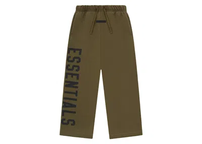 Pre-owned Fear Of God Essentials Kids Fleece Relaxed Sweatpant In Olive