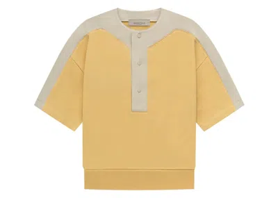 Pre-owned Fear Of God Essentials Kids Terry Baseball Henley Tee Shirt In Light Tuscan