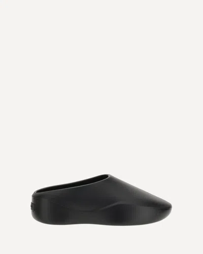 Fear Of God Runner Eva Rubber Slippers In Black