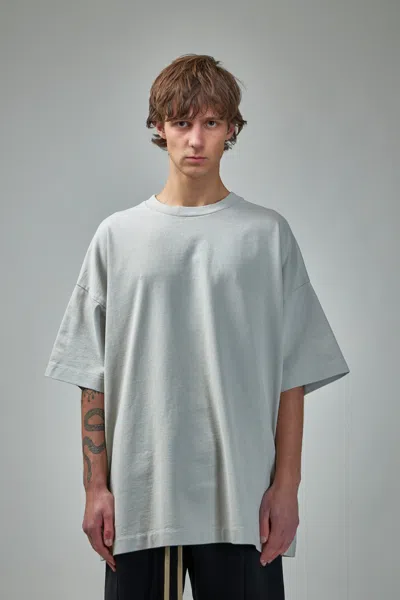Fear Of God Heavy Cotton Tee In Grey