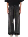 Fear Of God Denim Cargo Pants In Medium Indigo
