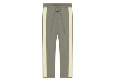 Pre-owned Fear Of God Men's  Athletics Heavy Fleece Relaxed Sweatpant In Clay/pale Yellow In Multi