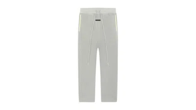 Pre-owned Fear Of God Men's  Athletics Polar Fleece Hike Pant In Sesame In Brown