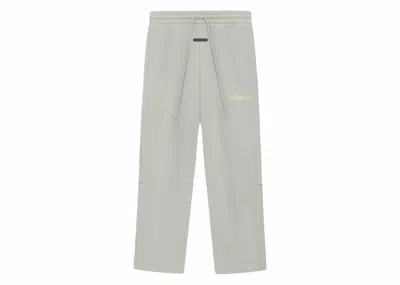 Pre-owned Fear Of God Men's  Athletics Relaxed Trouser In Sesame In Brown