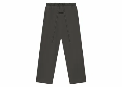 Pre-owned Fear Of God Men's  Essentials Relaxed Pants In Ink