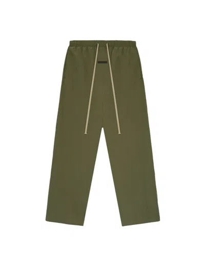 Pre-owned Fear Of God Men's  Essentials Ripstop Relaxed Pant In Military In Green