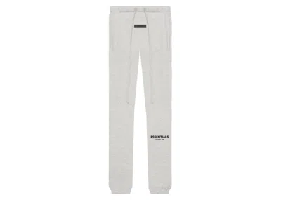 Pre-owned Fear Of God Men's  Essentials Sweatpants (fw22) In Light Oatmeal