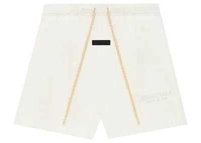 Pre-owned Fear Of God Men's  Essentials Sweatshort In Cloud Dancer