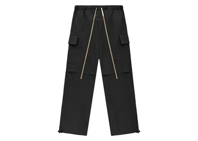 Pre-owned Fear Of God Men's  Essentials Textured Nylon Field Pant In Black