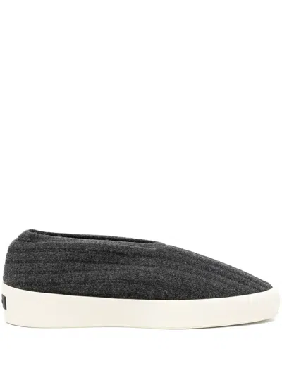 Fear Of God Moc Knit Low In Grau