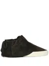 Fear Of God Moc Low Suede Loafers In Schwarz
