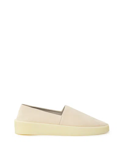 FEAR OF GOD SLIP ON SCAMOSCIATA IN BEIGE FEAR OF GOD