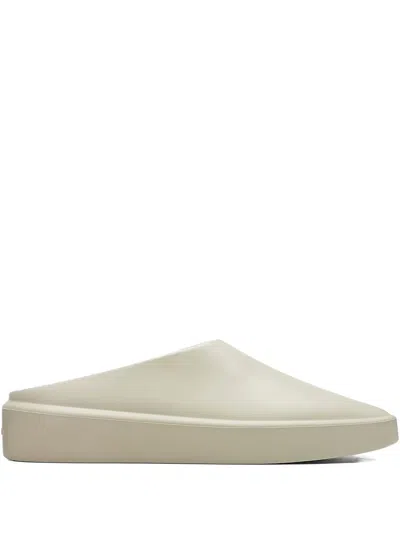 Fear Of God Kids' The California Slip-on Slippers In White