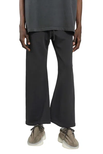 Fear Of God Training Classic Flare Sweatpants In Black
