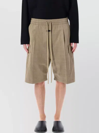 FEAR OF GOD UTILITY CARGO POCKET ELASTIC WAIST SHORTS