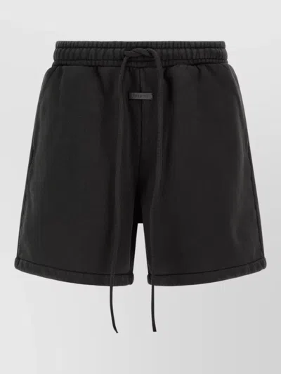 Fear Of God Vacation Bermuda Shorts Featuring Side Pockets In Black