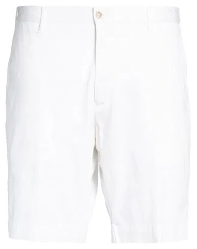 Fedeli Man Shorts & Bermuda Shorts White Size 44 Cotton, Elastane