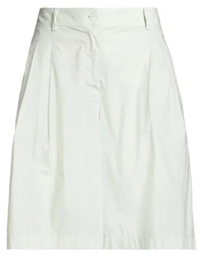 Fedeli Woman Shorts & Bermuda Shorts Light Green Size 10 Cotton In White