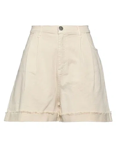 Federica Tosi Woman Shorts & Bermuda Shorts Beige Size 25 Cotton, Elastane