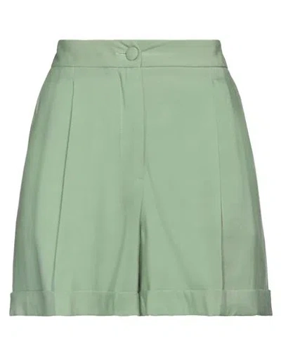 Federica Tosi Woman Shorts & Bermuda Shorts Military Green Size 8 Viscose, Polyester