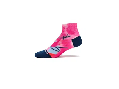 Feetures Elite Light Cushion Quarter Crew Cut Socks Shoes Feminine Grit: Lg (us Men's Shoe 9-12 - Women's Sho In Pink