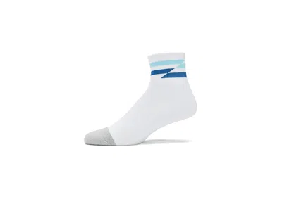 Feetures Elite Light Cushion Quarter Crew Cut Socks Shoes White Track: Xl (us Men's Shoe 12.5-15.5)