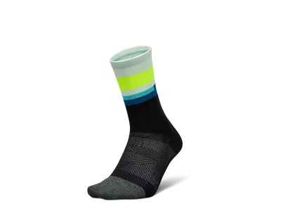 Feetures Elite Ultra Light Mini Crew Crew Cut Socks Shoes Bayside Black: Md (us Men's Shoe 6-8.5 - Women's Sh