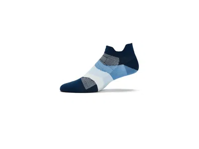 Feetures Elite Ultra Light Tab Quarter Length Socks Shoes Blue Wave: Xl (us Men's Shoe 12.5-15.5) In Multi