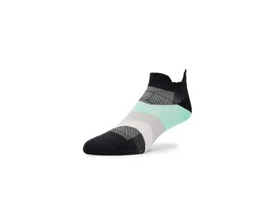 Feetures Elite Ultra Light Tab Quarter Length Socks Shoes Mint Chip: Sm (us Women's Shoe 4-6.5) In Black