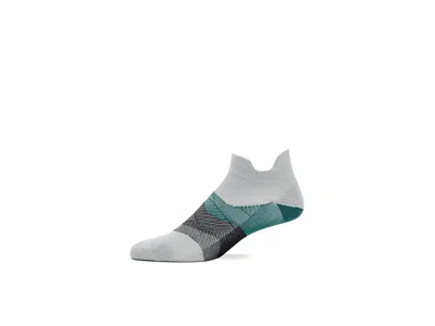 Feetures Elite Ultra Light Tab Quarter Length Socks Shoes Stone Ivy: Md (us Men's Shoe 6-8.5 - Women's Shoe 7 In Multi